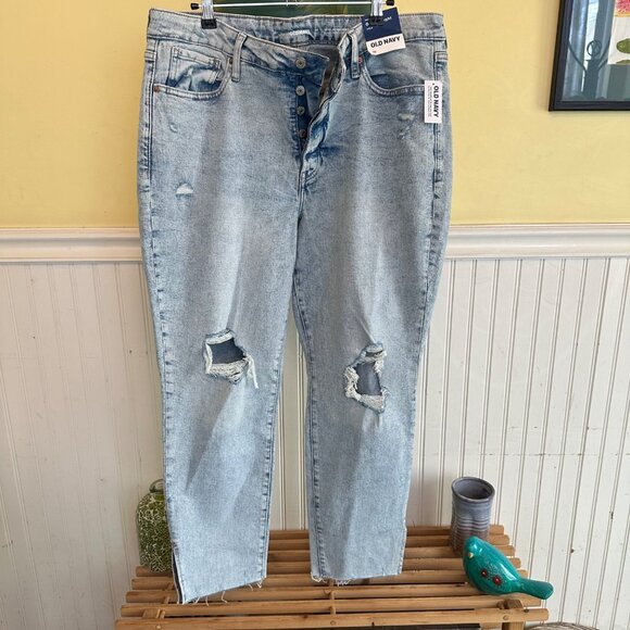 Old Navy High-Rise O.G. Straight Ankle Distressed Light Wash Jeans Size 16 - Picture 1 of 9